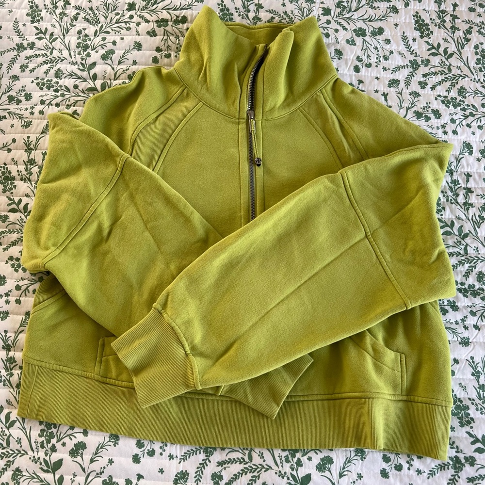 Scuba Oversized Funnel Neck Half-Zip - size M/L color Wasabi